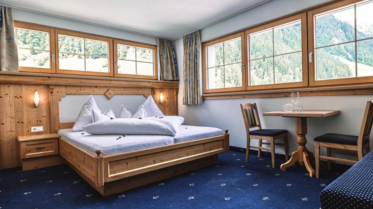 אישגל Hotel Alpina מראה חיצוני תמונה