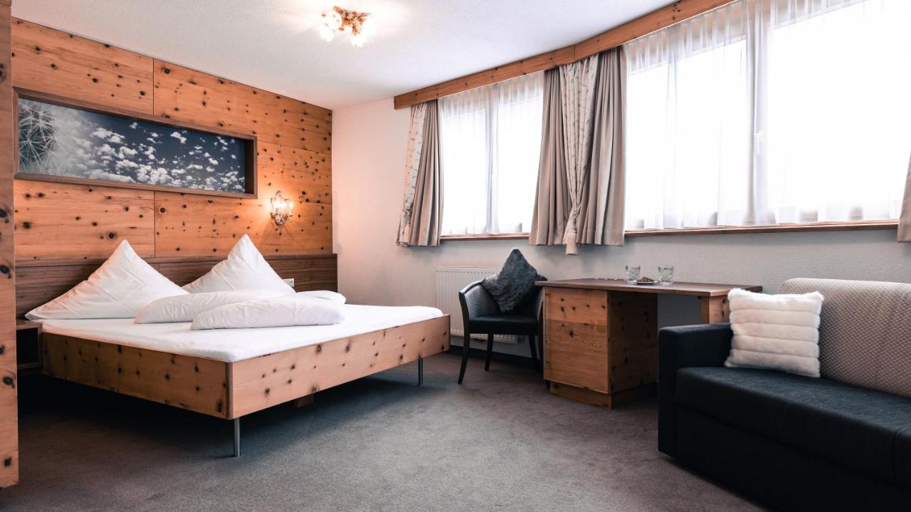 אישגל Hotel Alpina מראה חיצוני תמונה