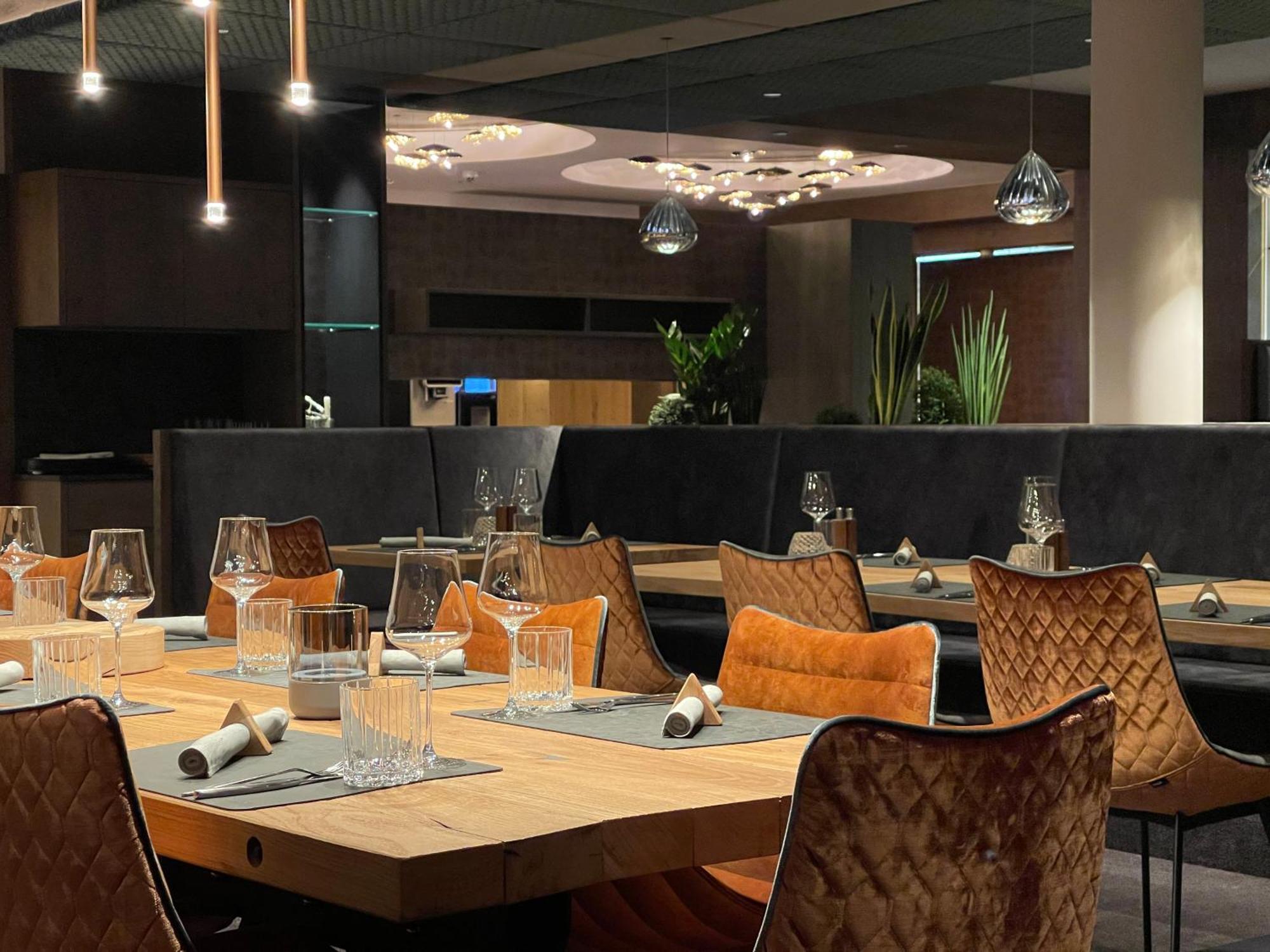 אישגל Hotel Alpina מראה חיצוני תמונה