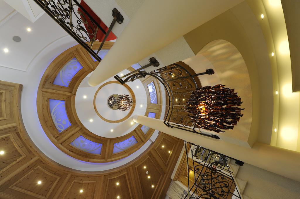 אישגל Hotel Alpina מראה חיצוני תמונה